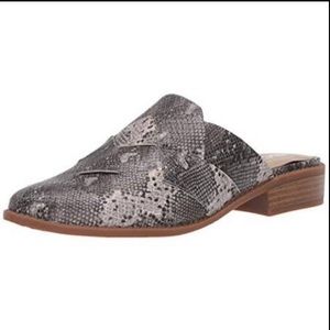New BC Footwear Snake Print Python Mules